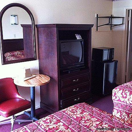 Scottish Inns Карролтон Номер фото
